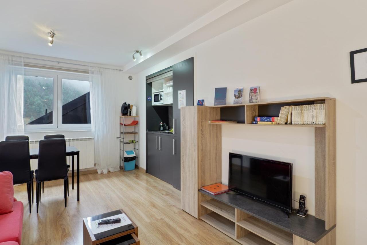 Comfortable Studio With Mountain View In Arinsal 40 M² + Ski Storage Ngoại thất bức ảnh