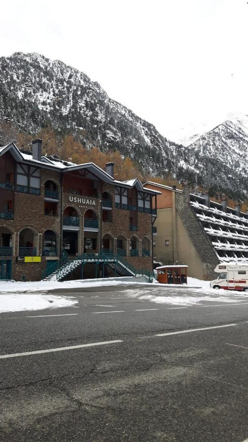 Comfortable Studio With Mountain View In Arinsal 40 M² + Ski Storage Ngoại thất bức ảnh
