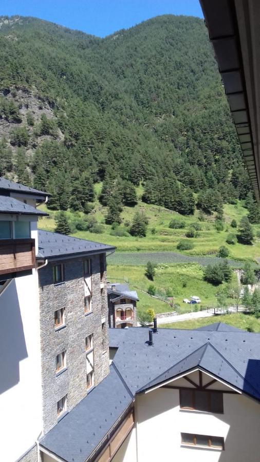 Comfortable Studio With Mountain View In Arinsal 40 M² + Ski Storage Ngoại thất bức ảnh