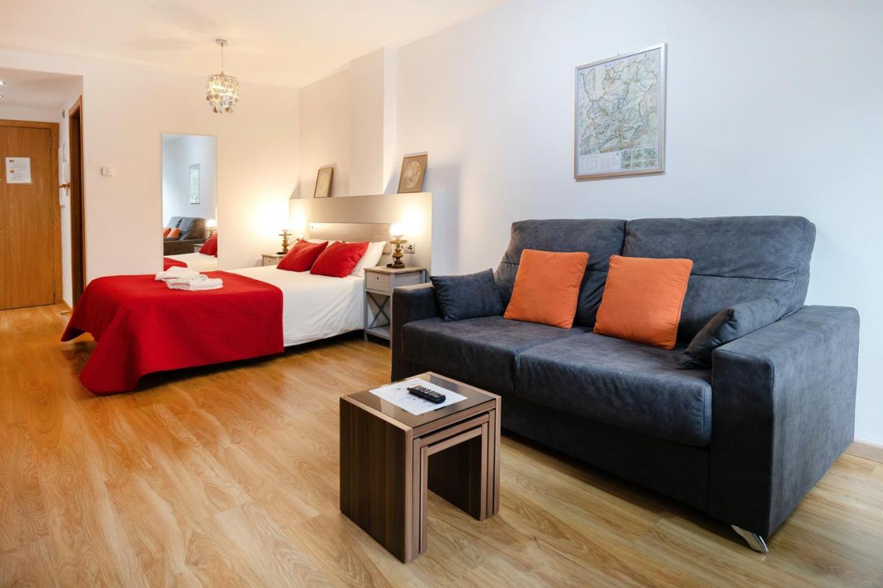 Comfortable Studio With Mountain View In Arinsal 40 M² + Ski Storage Ngoại thất bức ảnh
